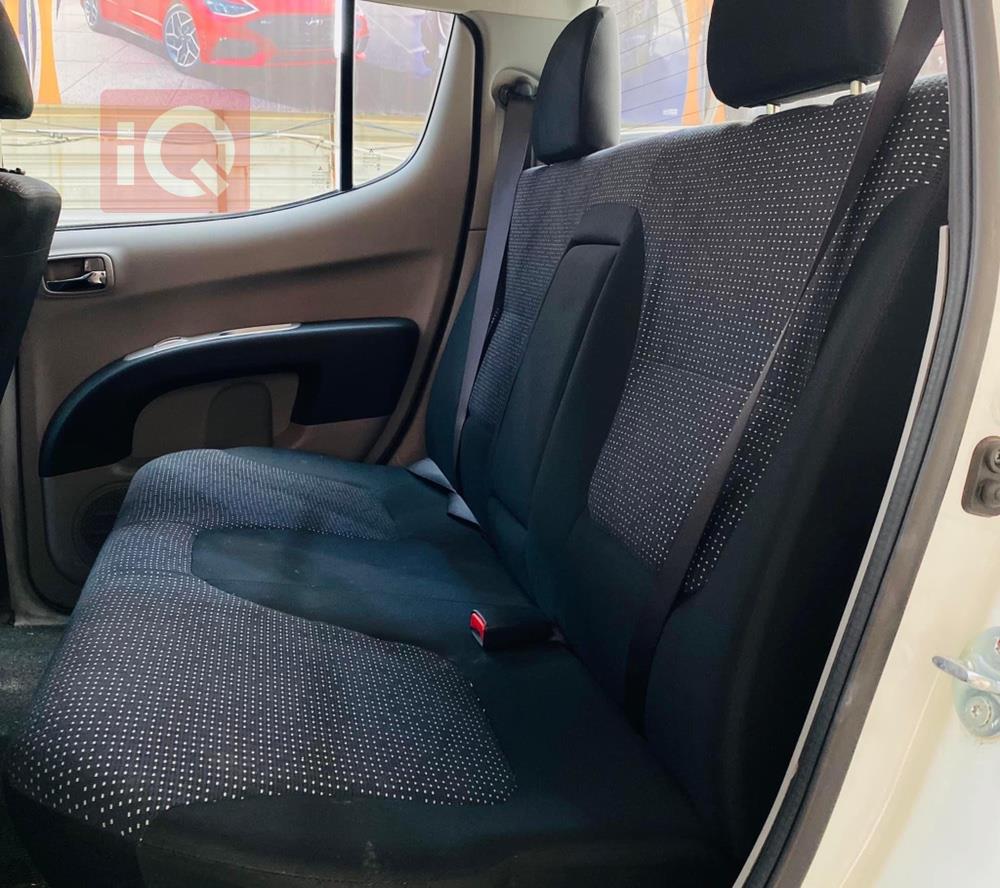 ميتسوبيشي L200